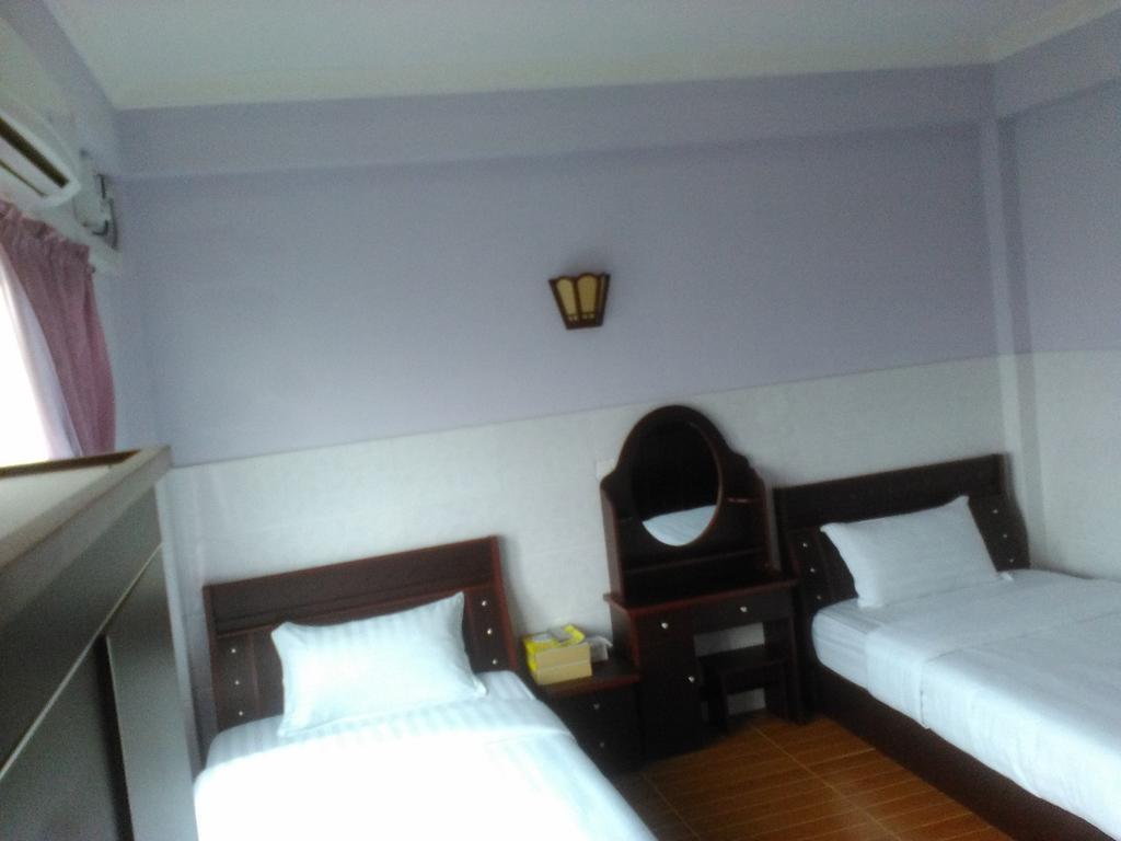 פי או לואה Hotel 99 מראה חיצוני תמונה