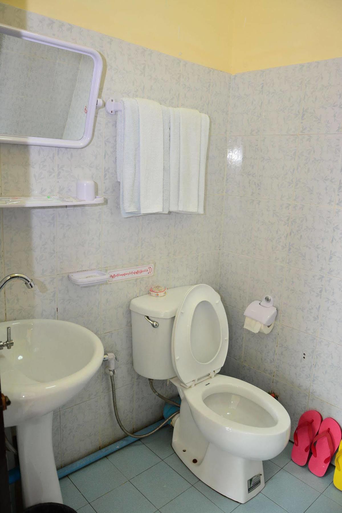 פי או לואה Hotel 99 מראה חיצוני תמונה